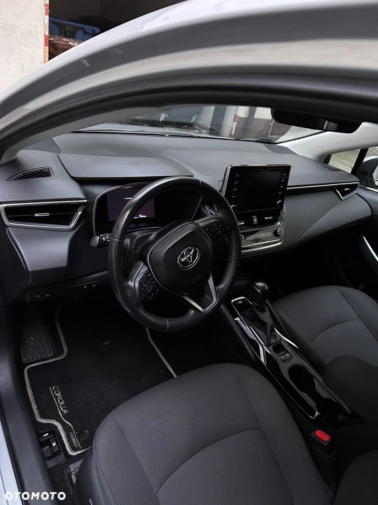 Toyota Corolla 1.8 Hybrid Comfort - 4