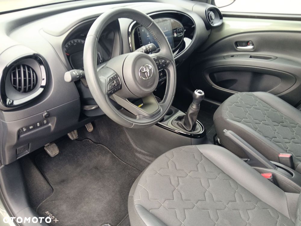 Toyota Aygo X - 15