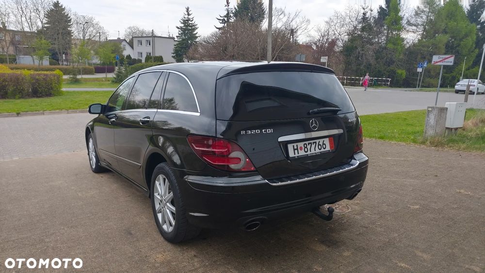 Mercedes-Benz Klasa R 320 CDI L 4Matic 7G-TRONIC - 14
