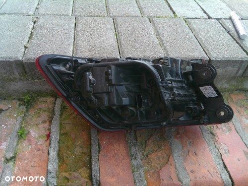 AUDI A4 B9 8W9 KOMBI PRAWA TYLNA LAMPA ORYGINAŁ 8W9945070 - 8
