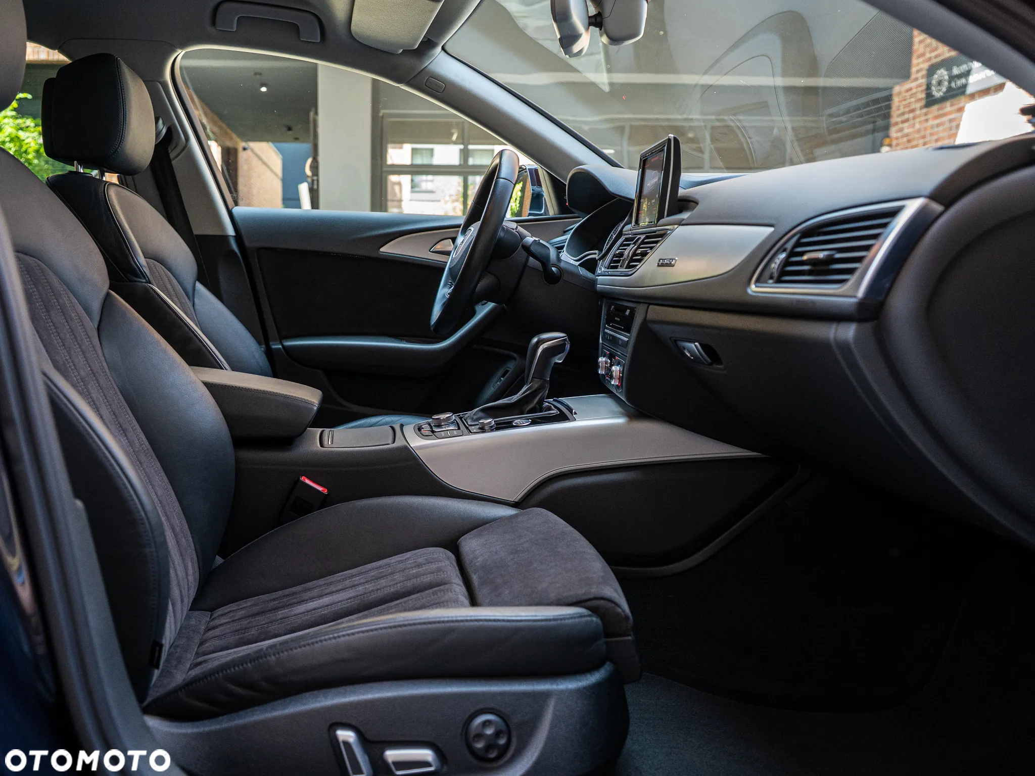 Audi A6 3.0 TFSI Quattro S tronic - 28