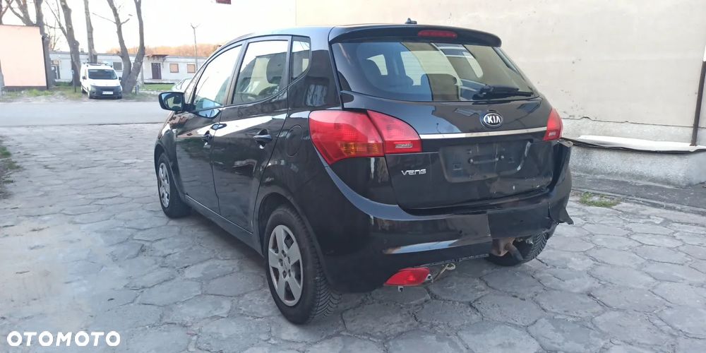 Kia Venga 1.4 CVVT ISG Dream Team Edition - 9