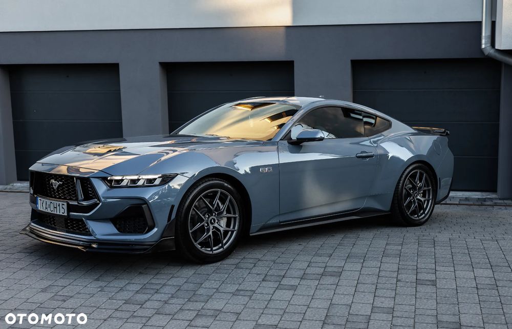 Ford Mustang ver-5-0-ti--vct-v8-gt - 1