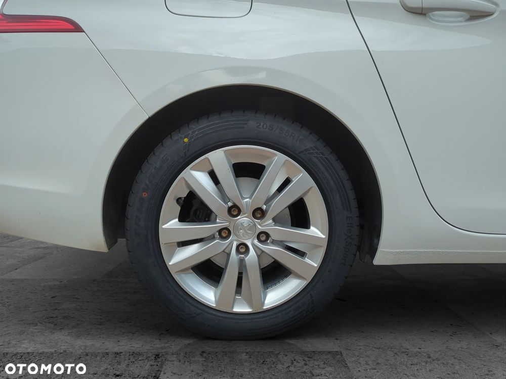 Peugeot 308 1.5 BlueHDi Active Pack Business S&S - 23