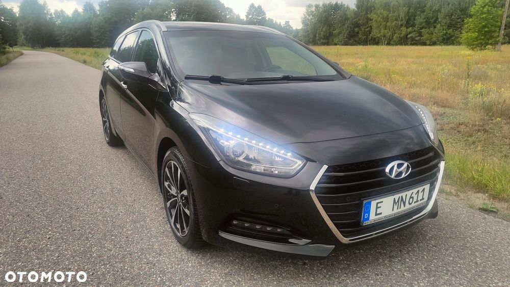 Hyundai i40 Kombi blue 1.7 CRDi Premium - 11