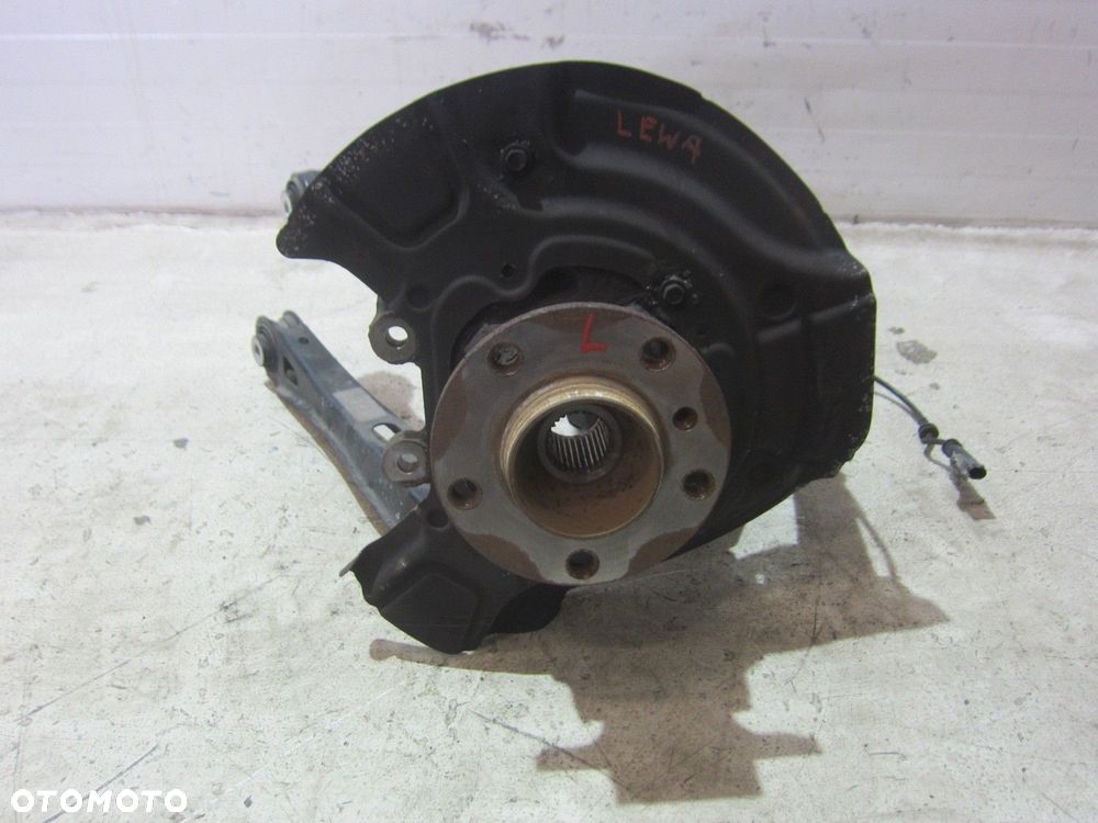 BMW X3 F25 X4 F26 ZWROTNICA LEWA TYLNA TYŁ WAHACZE 33406797569 6797569 - 2