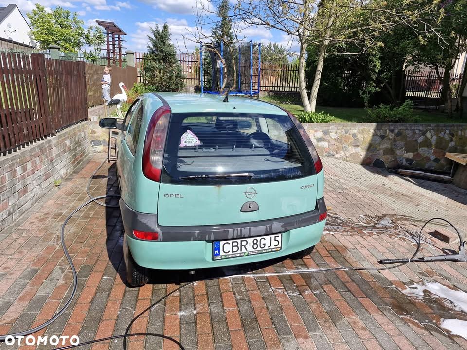 Opel Corsa 1.0 12V Base / Start - 4