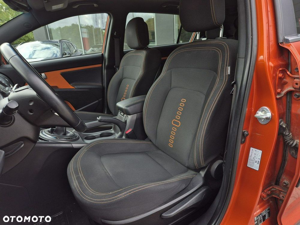 Kia Sportage - 12