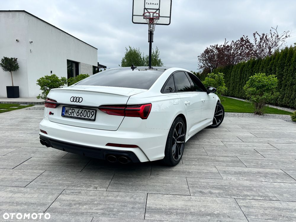 Audi S6 Limousine - 11