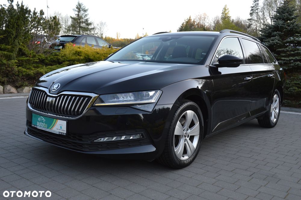 Skoda Superb 2.0 TDI SCR Sportline DSG - 2