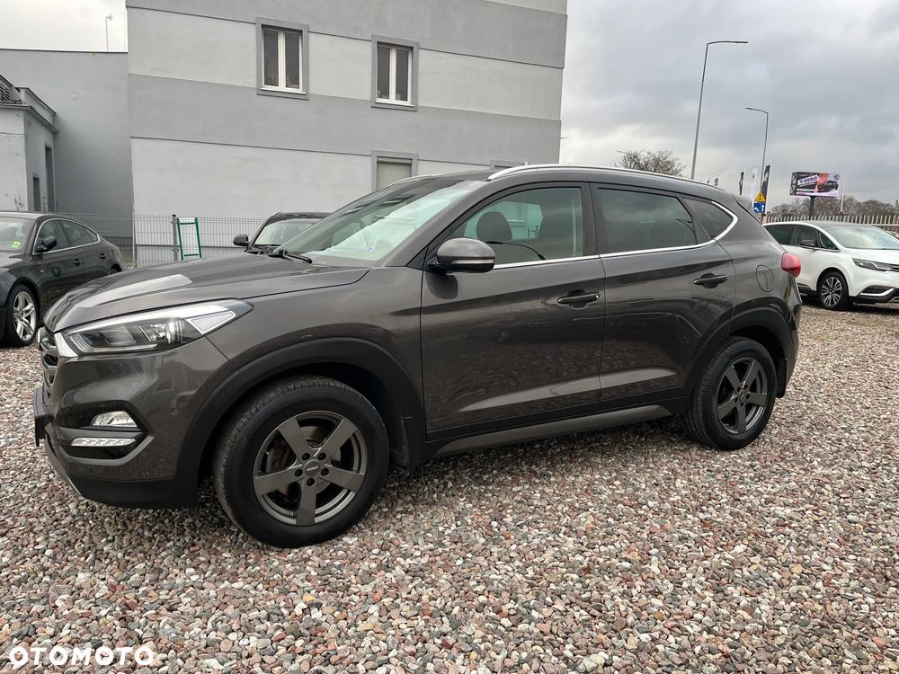Hyundai Tucson - 8