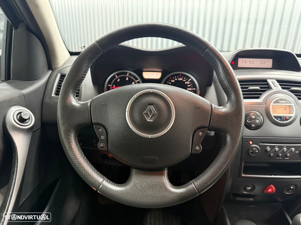 Renault Mégane Break 1.5 dCi Dynamique S - 9