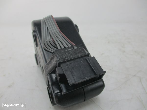 Amplificador Som Volkswagen Golf V (1K1) - 4