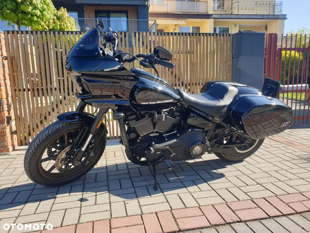 Harley-Davidson Softail Low Rider - 1