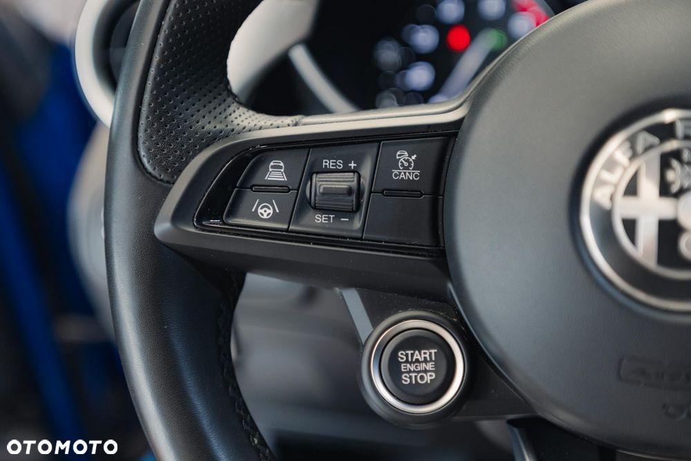 Alfa Romeo Giulia 2.0 Turbo Veloce Q4 - 26