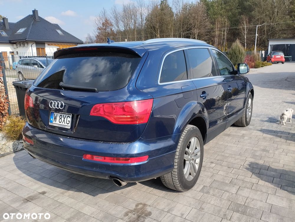 Audi Q7 - 4