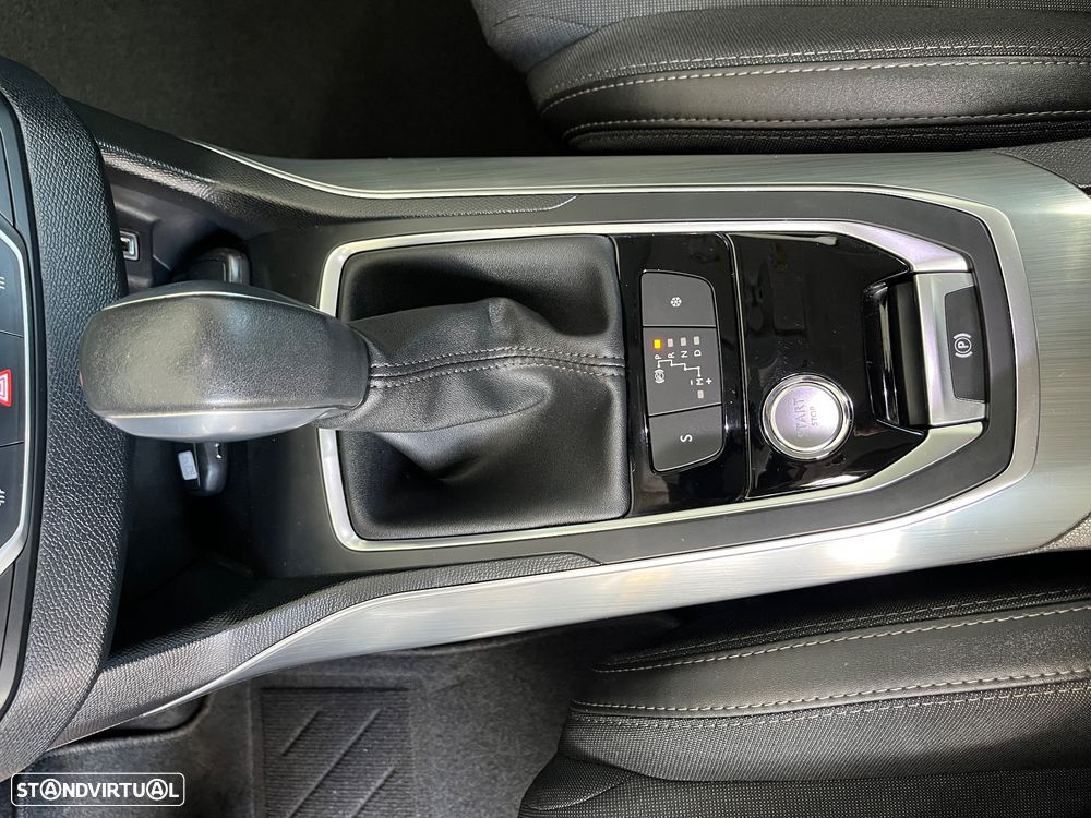 Peugeot 308 PureTech 130 GPF EAT8 Stop & Start Allure Pack - 18