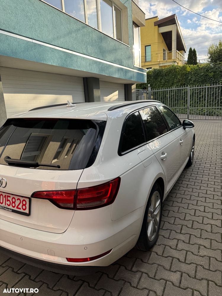 Audi A4 Avant 2.0 TDI S tronic - 21