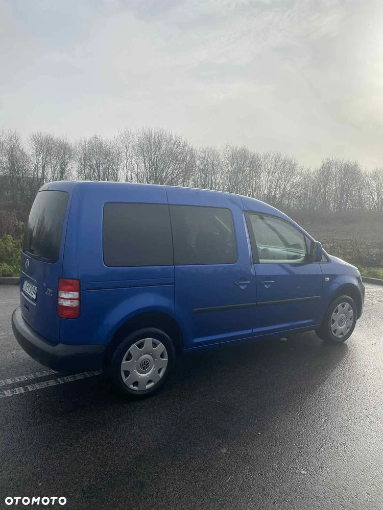 Volkswagen Caddy Comfortline BMT - 5