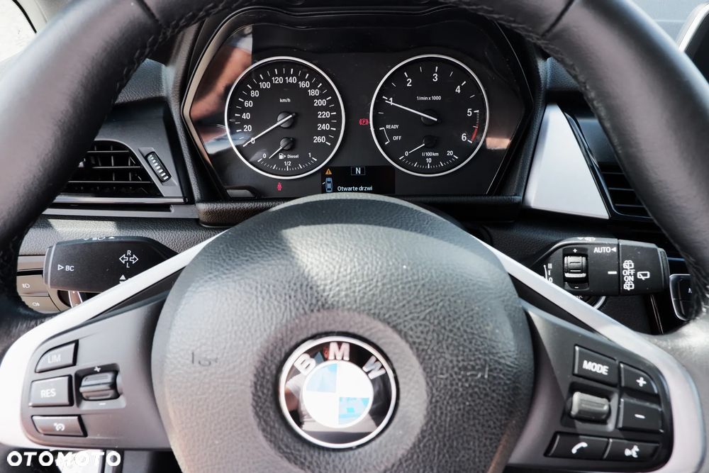 BMW Seria 2 216d Advantage - 17