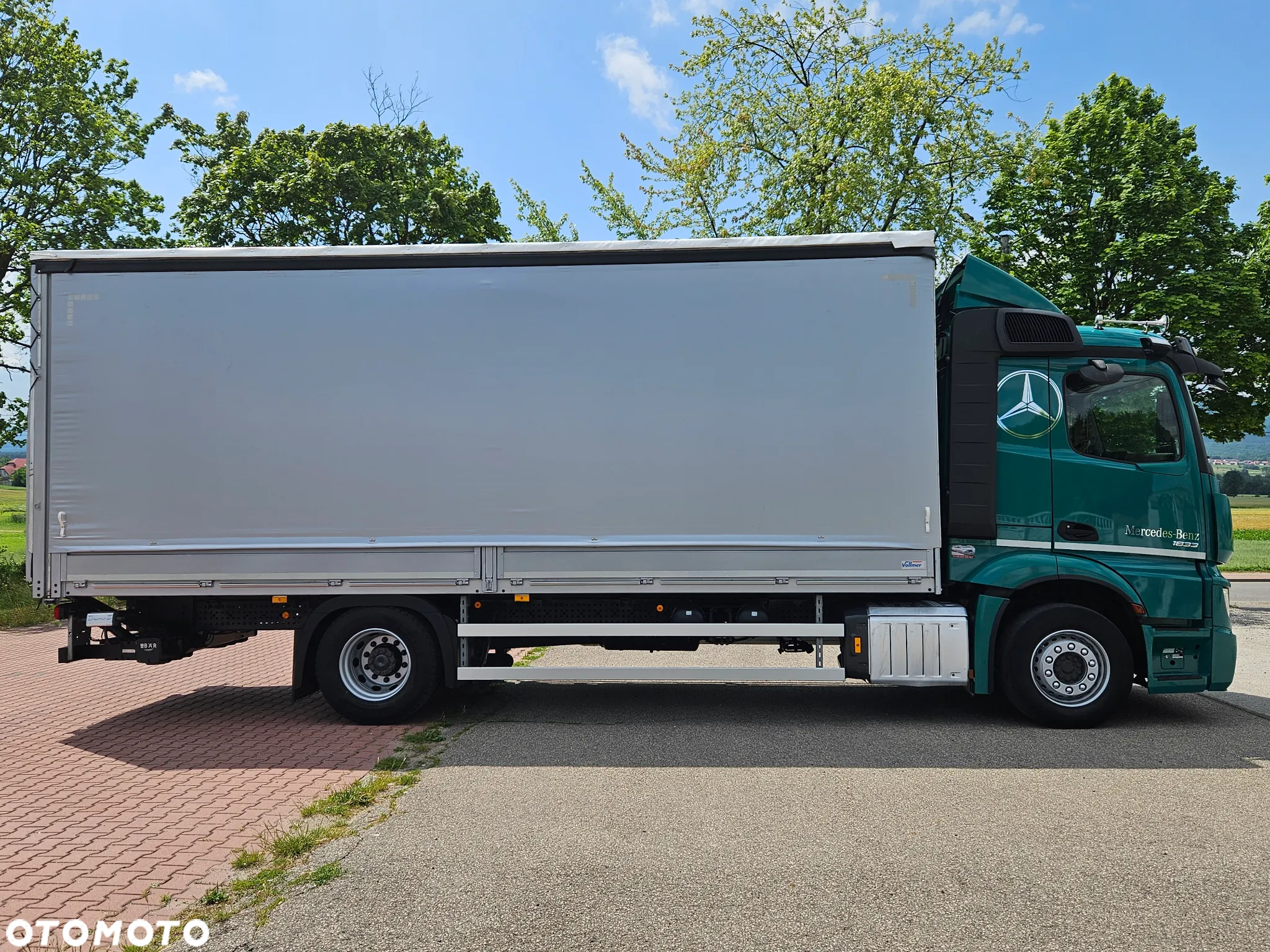 Mercedes-Benz ACTROS 1833 / BURTO-FIRANKA / WINDA / 18 PALET / 8600 ŁADOWNOŚĆ / AUTOMAT / DUŻY SILNIK / 10.2019  ROK / SYPIALKA / LEDY / KAMERY / VIRTUAL COCPIT/ JAK NOWY - 15