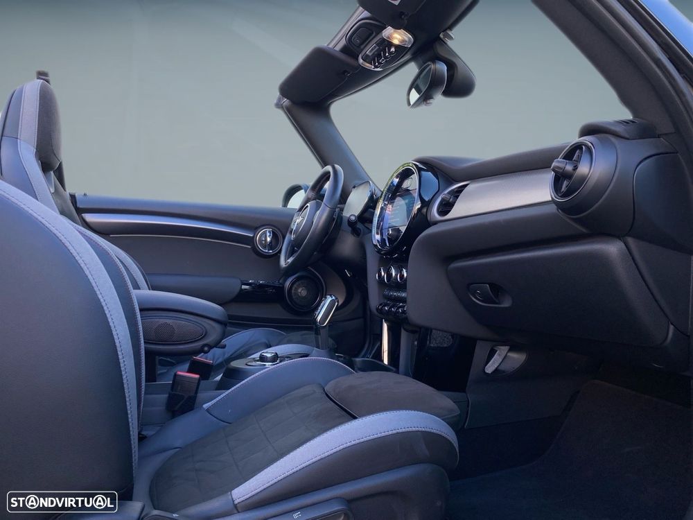 MINI Cabrio John Cooper Works Plus Auto Desportiva - 20