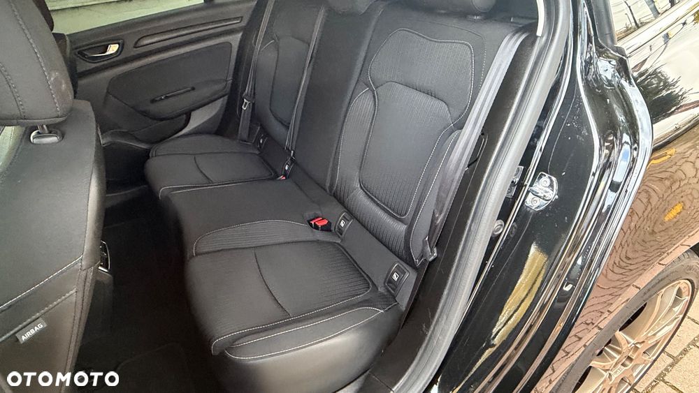 Renault Megane TCe 140 GPF EDC BUSINESS EDITION - 26