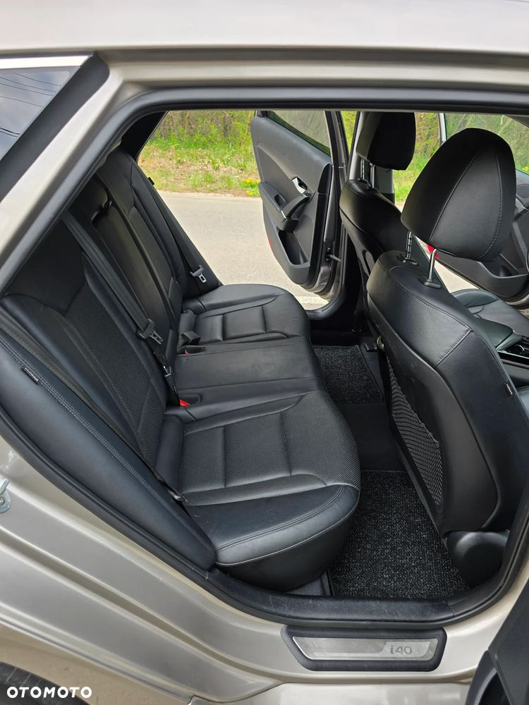 Hyundai i40 Kombi blue 1.7 CRDi DCT Premium - 22