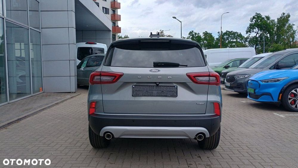 Ford Kuga - 4