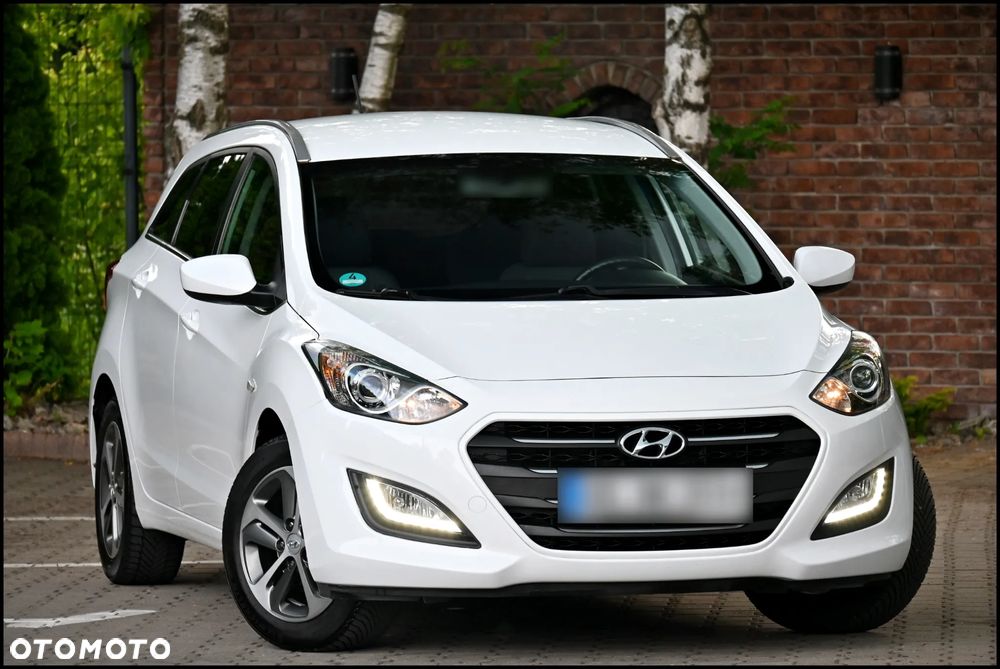 Hyundai i30 1.4 BlueDrive Comfort - 1