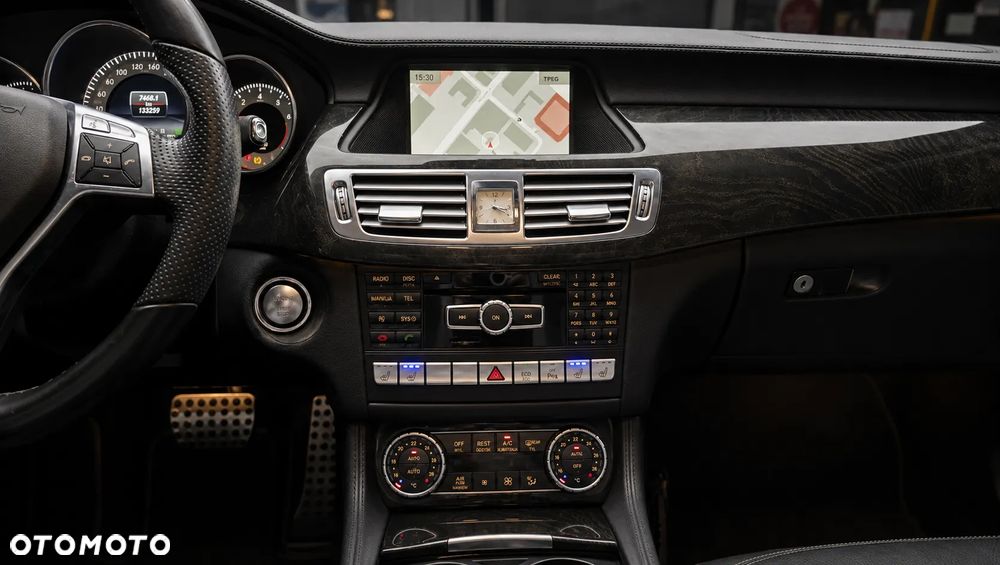 Mercedes-Benz CLS - 14