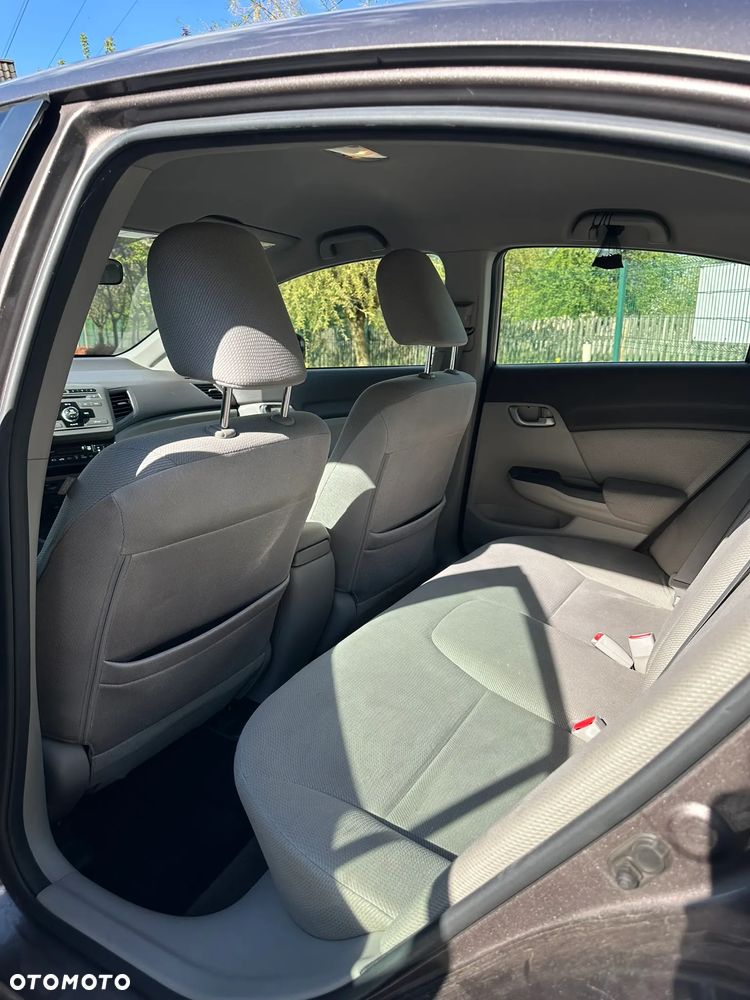 Honda Civic 1.8 Comfort - 17