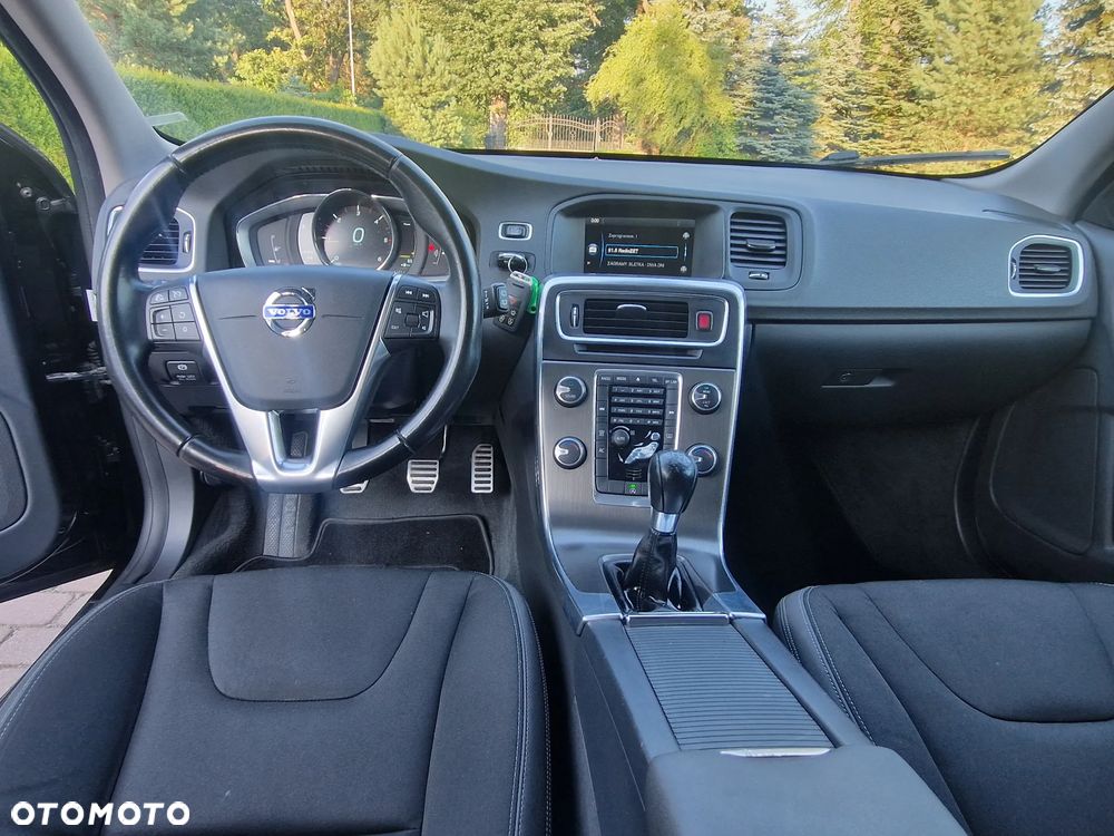 Volvo V60 D2 Momentum - 6
