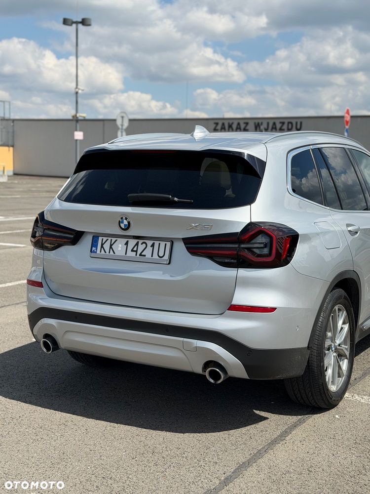 BMW X3 xDrive30i Luxury Line sport - 7