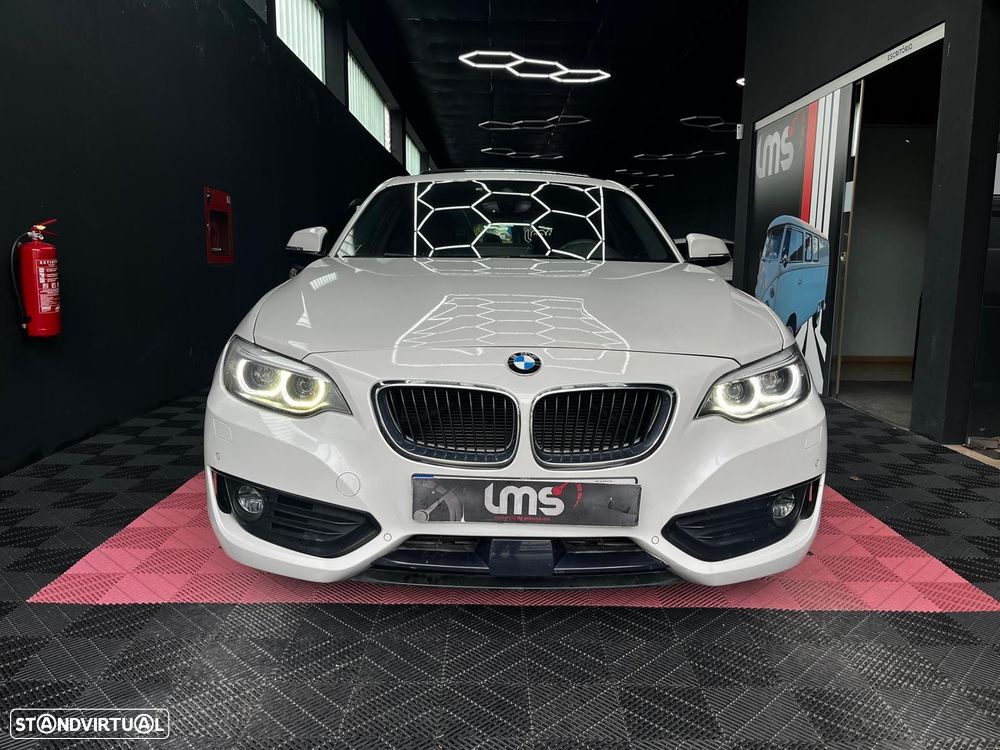 BMW 218 i Coupe Line Luxury Auto - 3