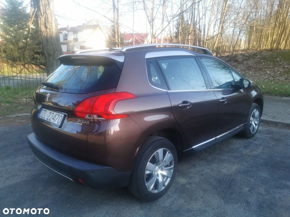 Peugeot 2008 e-HDi FAP 115 STOP & START Allure - 5