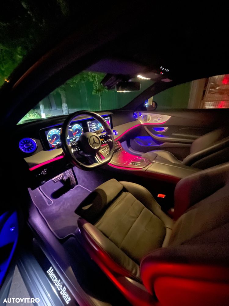Mercedes-Benz E 200 9G-TRONIC AMG Line - 12