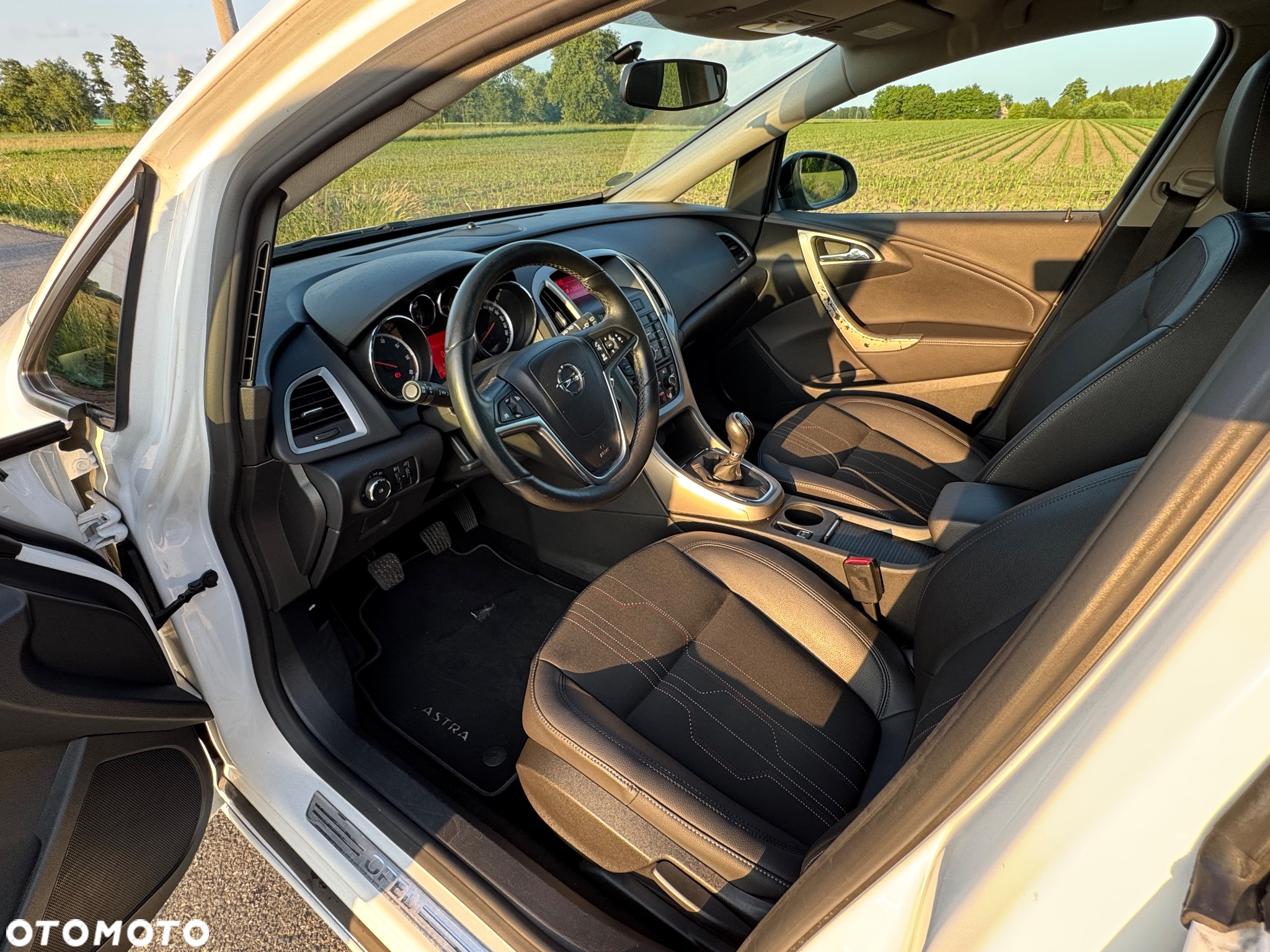 Opel Astra - 11