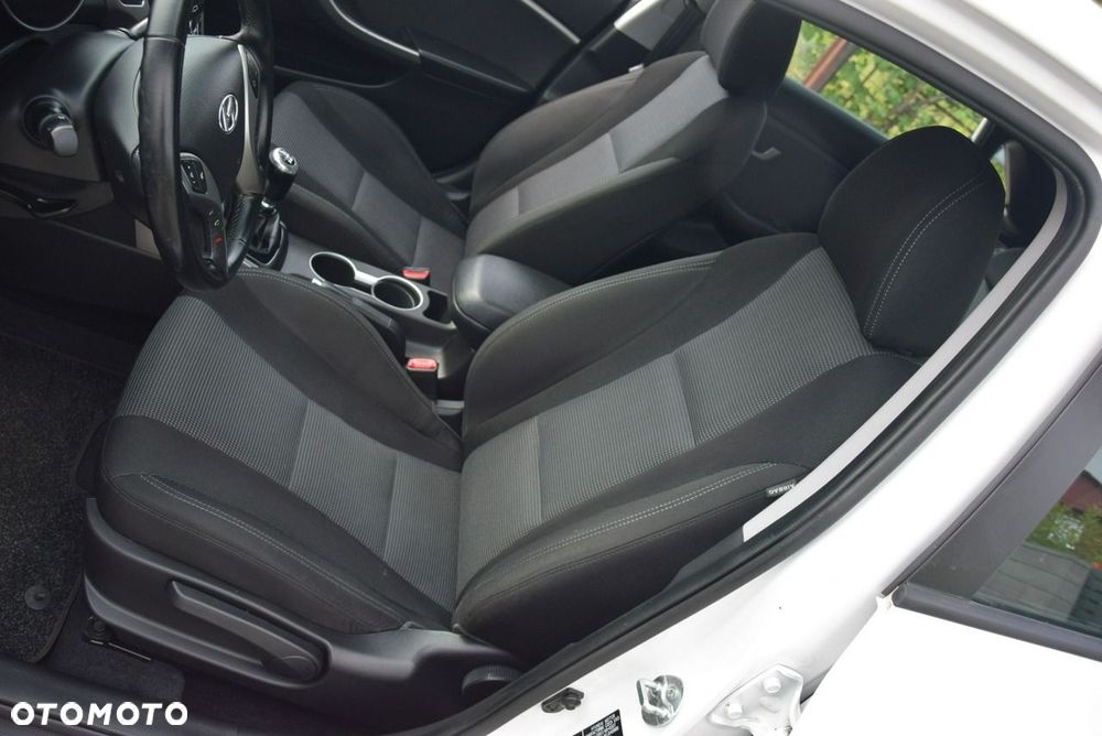 Hyundai i30 1.4 Style - 26