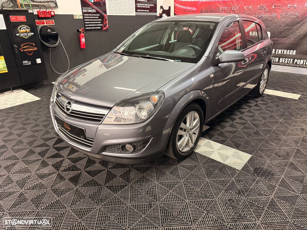 Opel Astra 1.4 Edition - 1