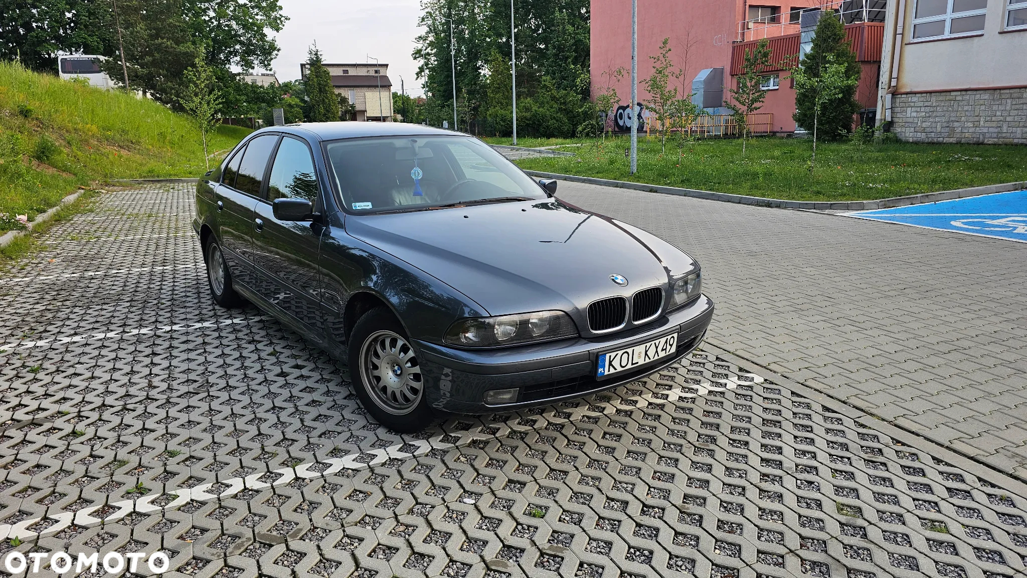 BMW Seria 5 - 8