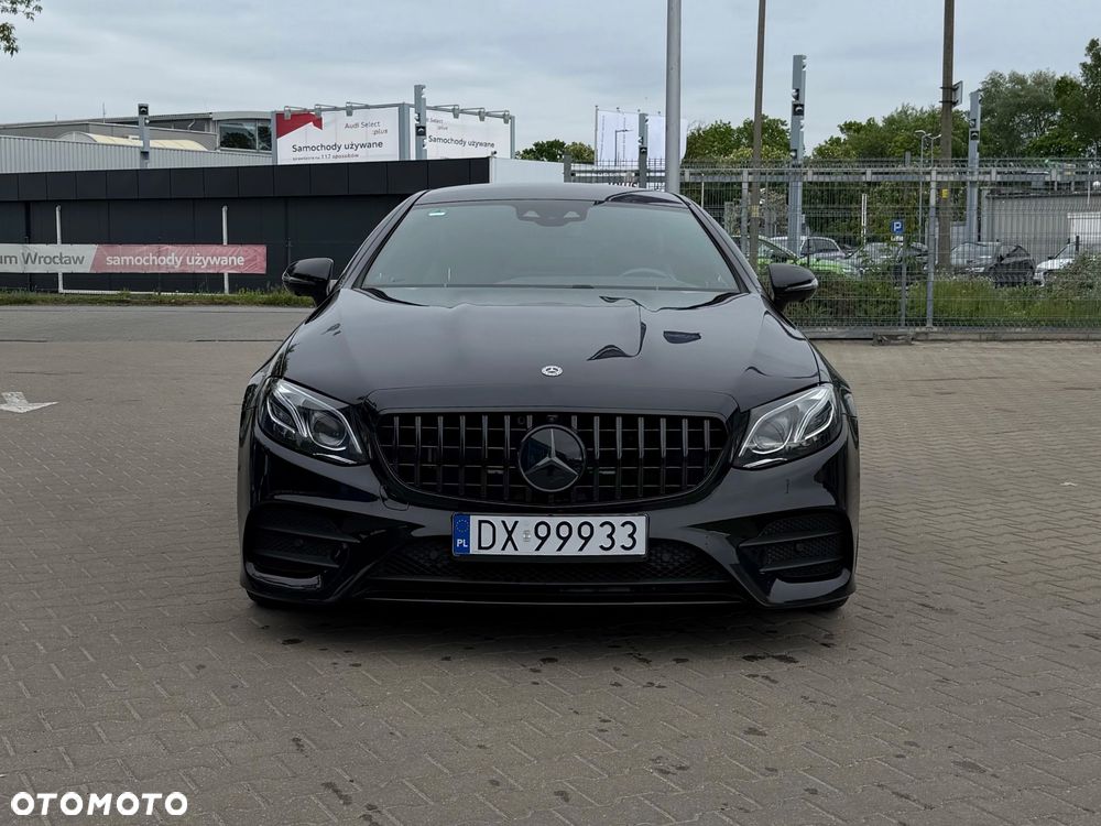 Mercedes-Benz Klasa E 400 4-Matic 9G-TRONIC - 3