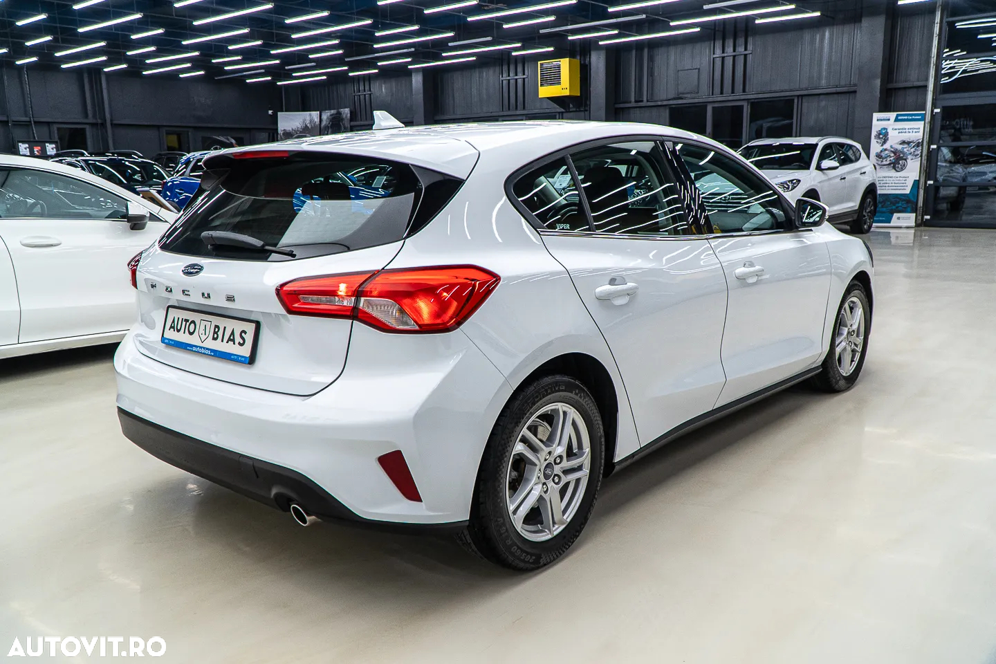 Ford Focus 1.0 EcoBoost Trend Edition - 8