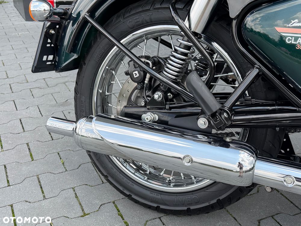 Royal Enfield Classic - 15