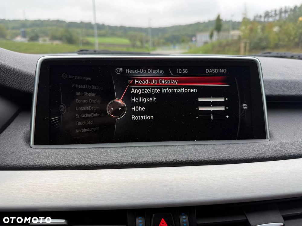 BMW X5 xDrive35i - 11