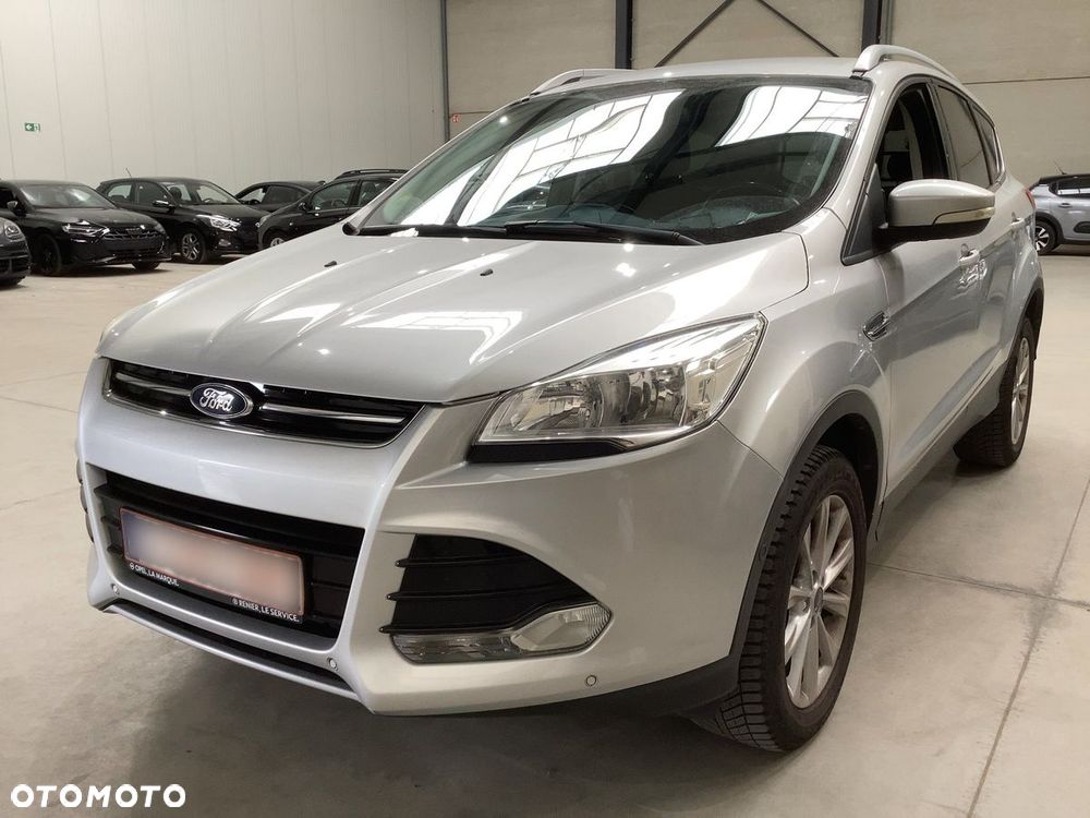 Ford Kuga 2.0 TDCi 2x4 Titanium - 30