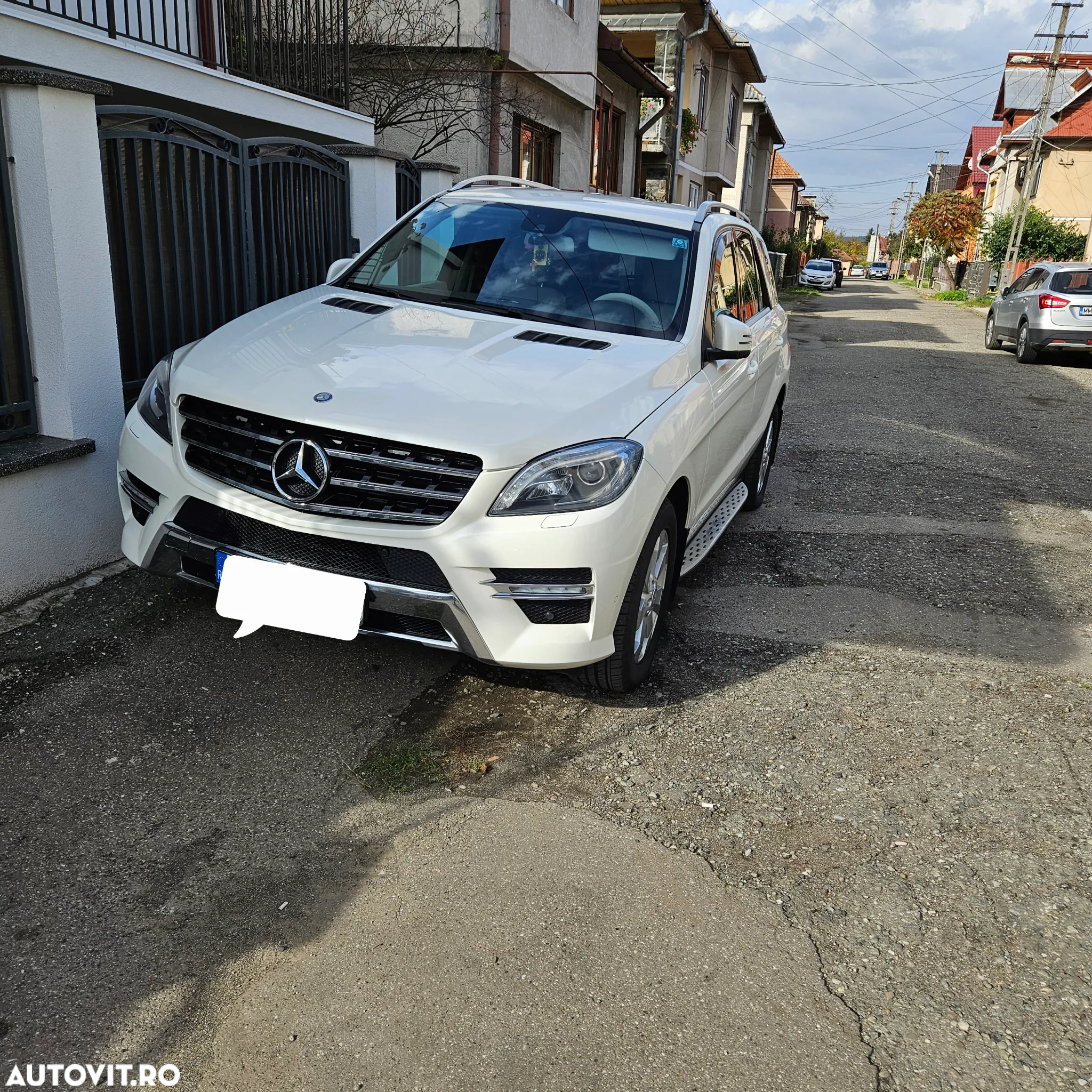 Mercedes-Benz ML 350 BlueTec 4MATIC Aut - 2