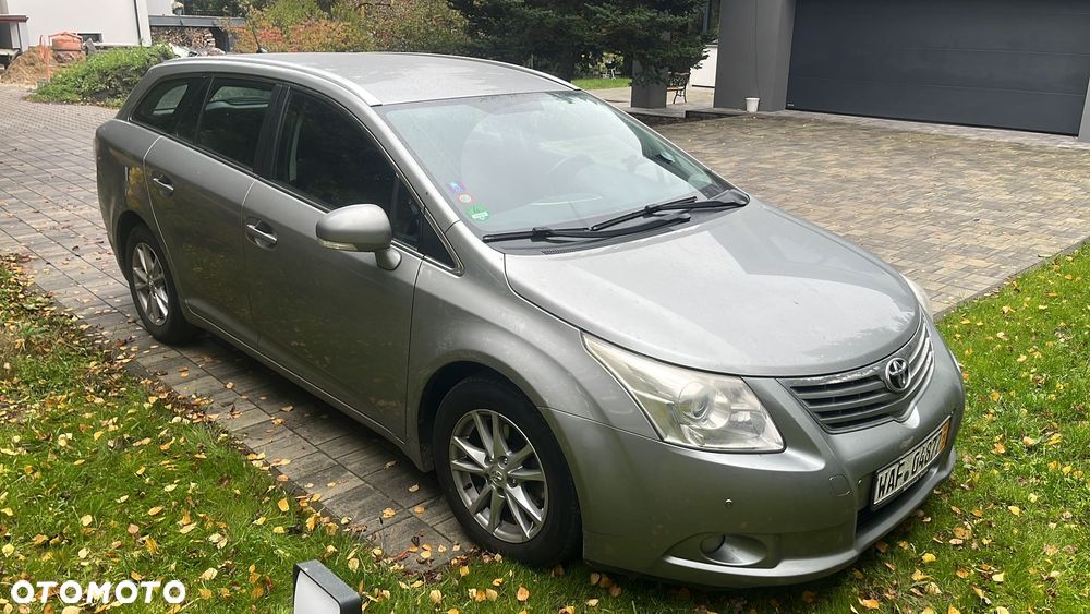 Toyota Avensis 2.0 D-4D 2010 - 2