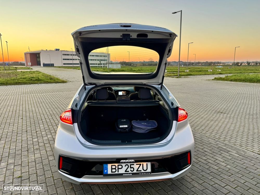 Hyundai Ioniq EV 28kWh Eletric Tech - 23