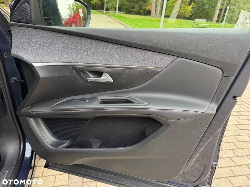Peugeot 5008 2.0 HDi Premium + - 29